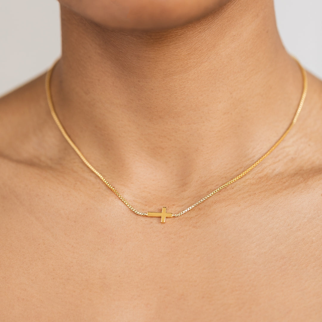 Dainty Cross Necklace