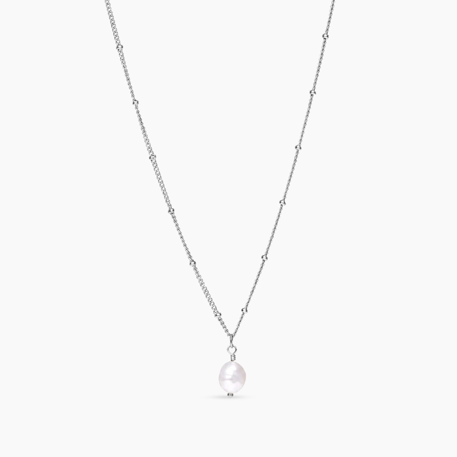 Eloise Pearl Necklace