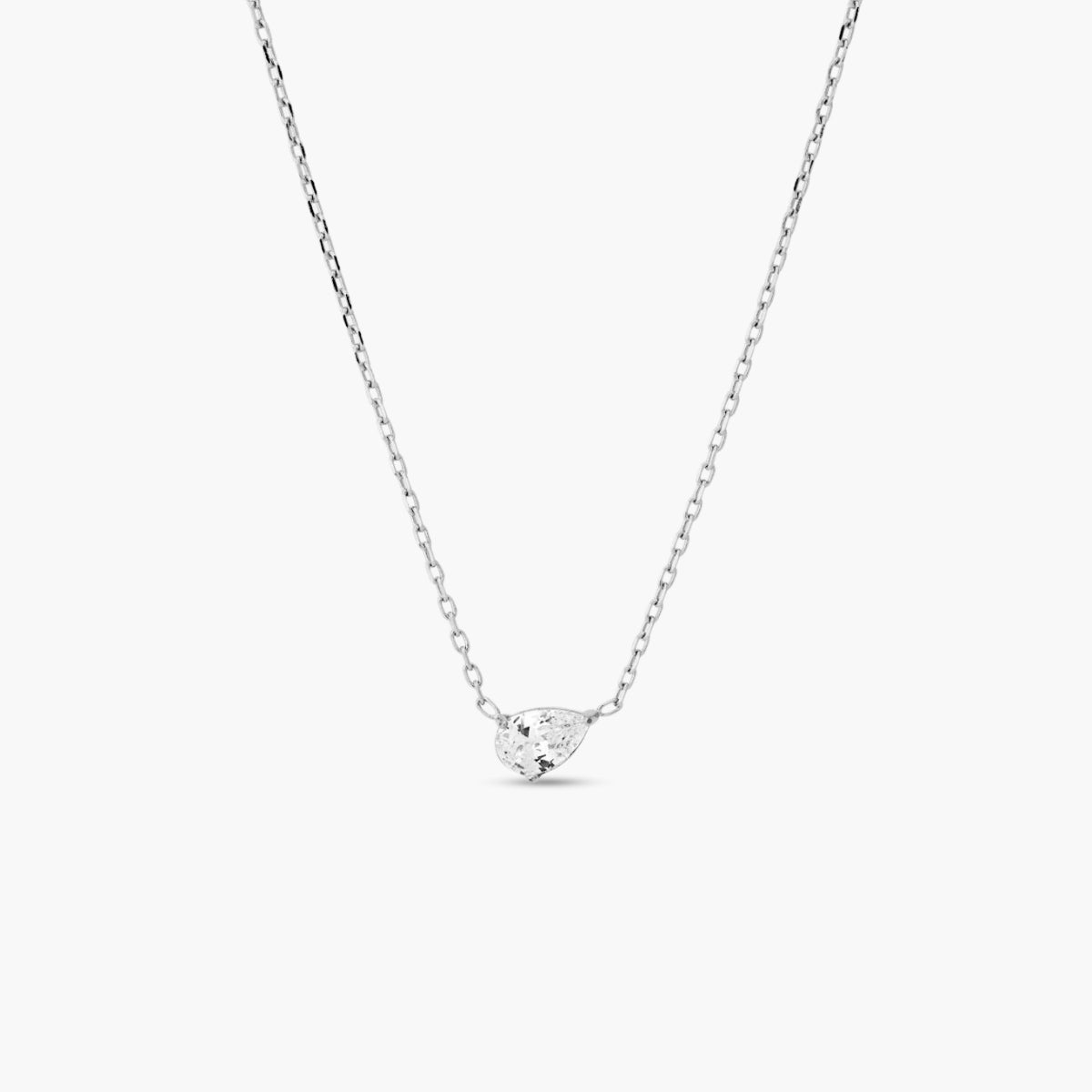 Navae Necklace