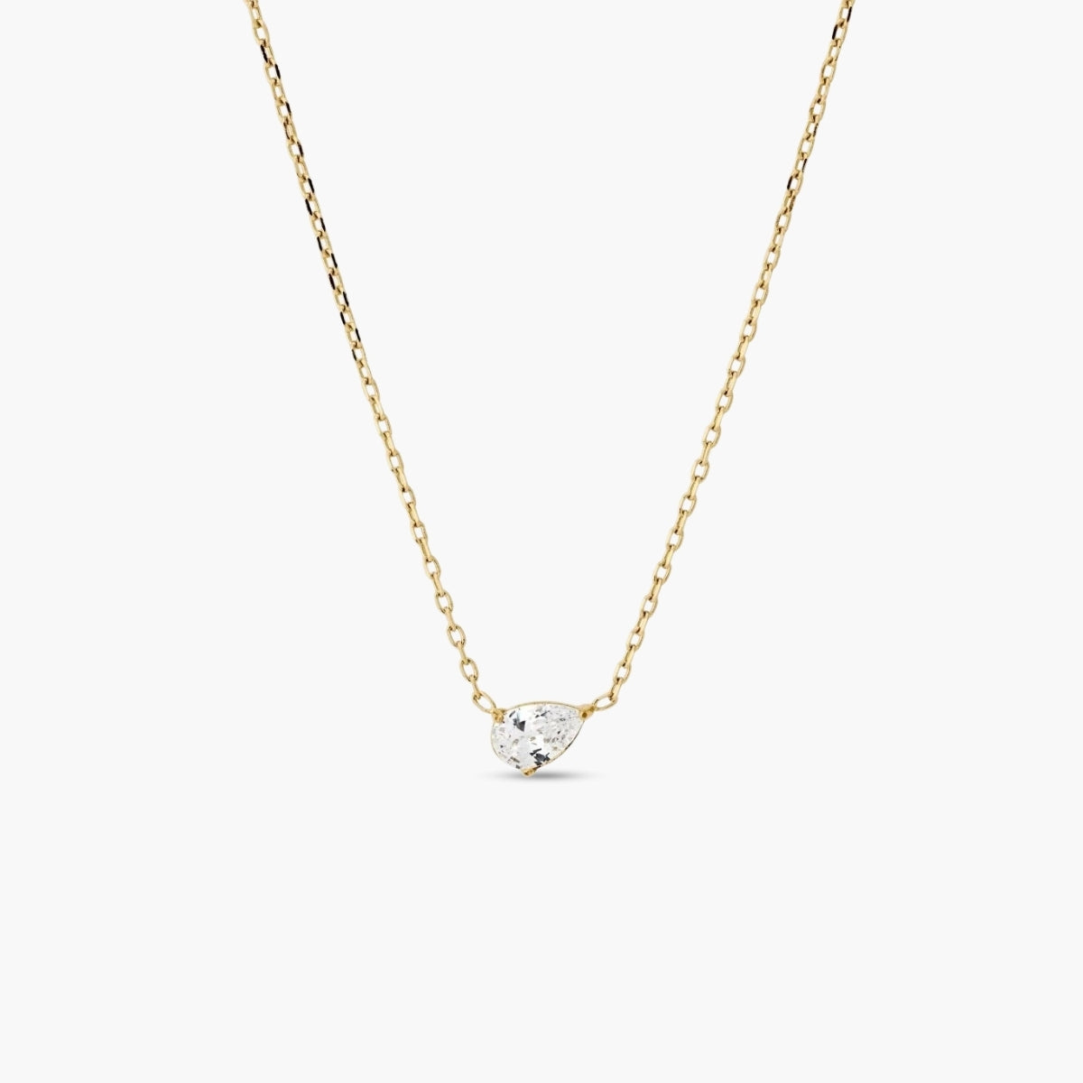 Navae Necklace