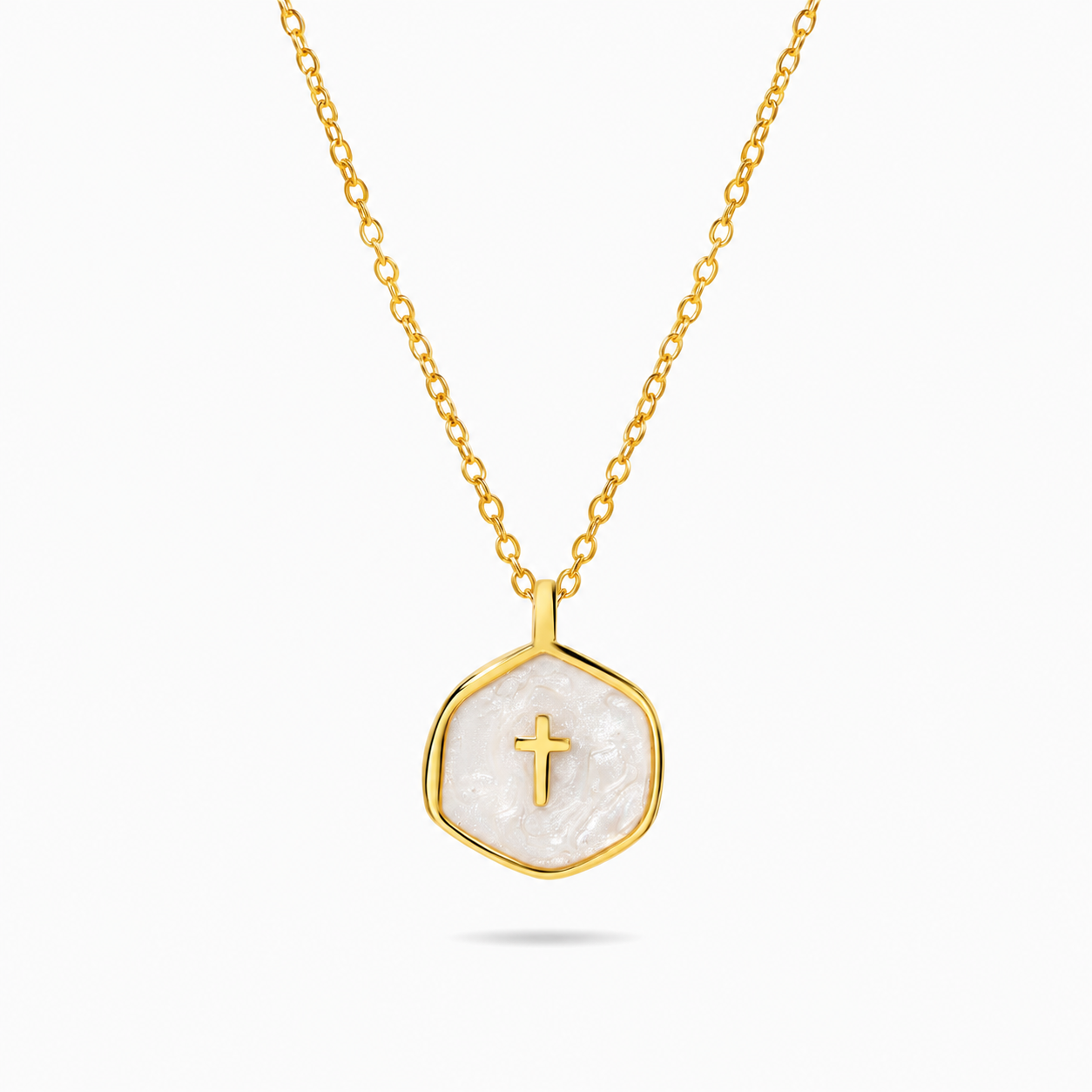 Vacker Cross Necklace