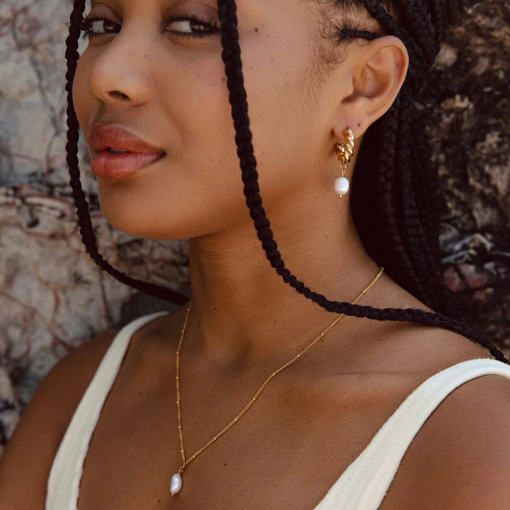 Eloise Pearl Necklace