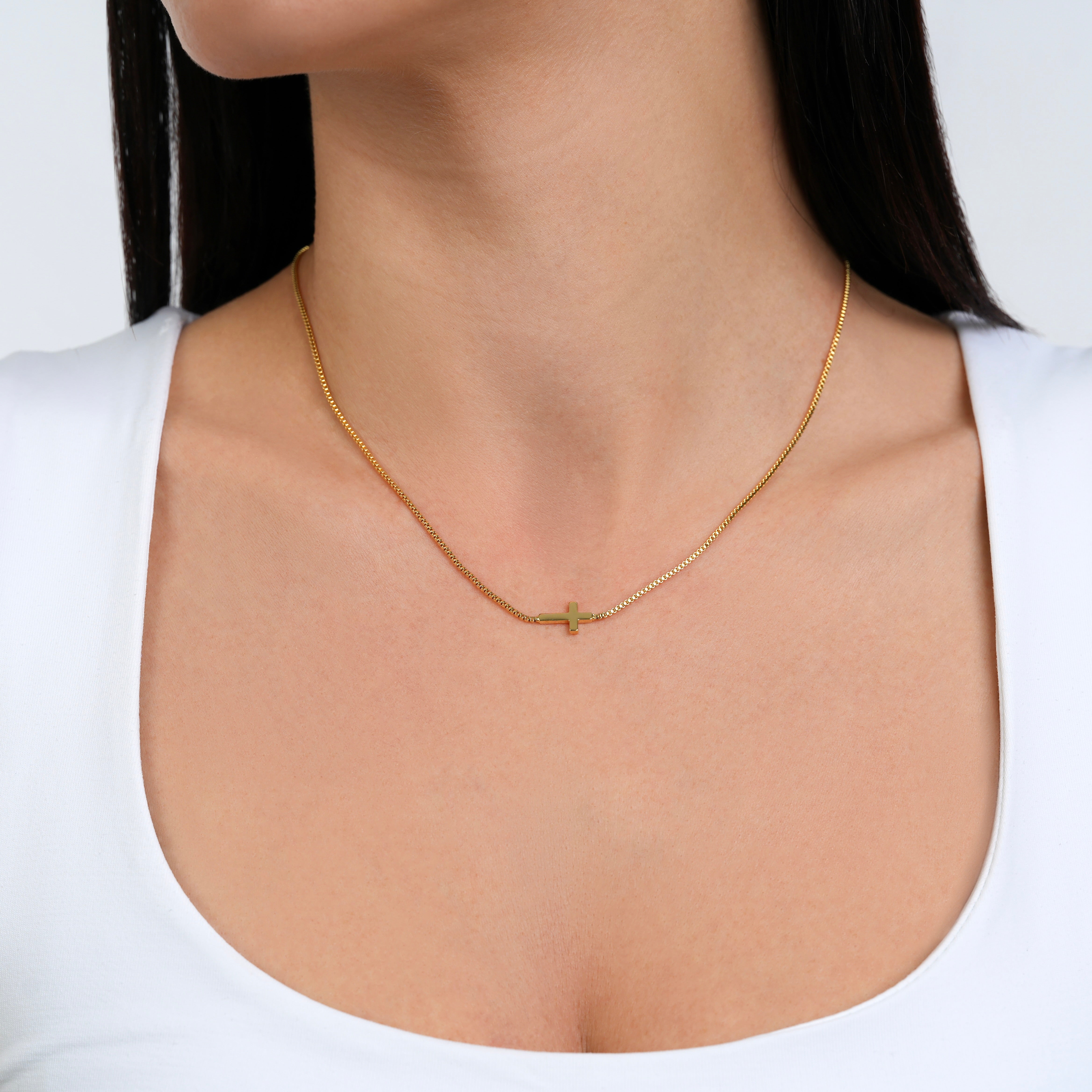 Dainty Cross Necklace