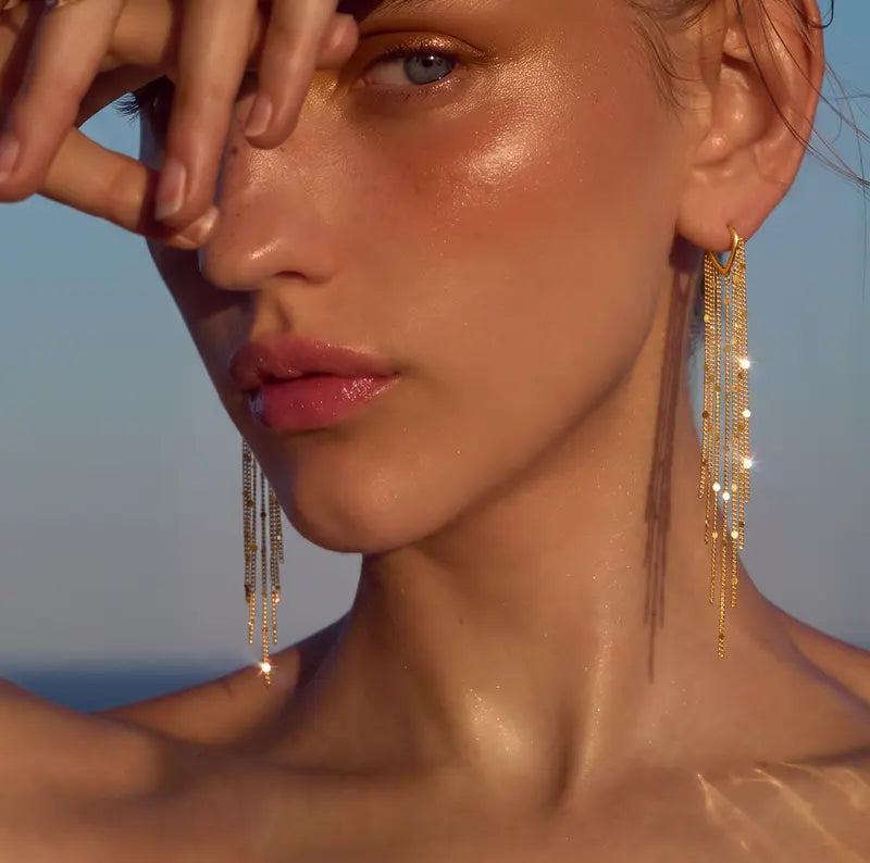 Amoura Earrings